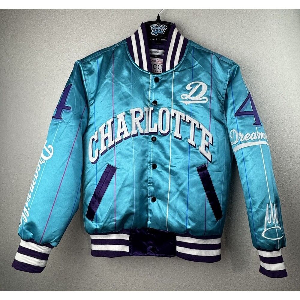 Headgear Classics XS Charlotte Hornets Dreamville Satin Jacket Blue Snap